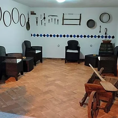 Bed & Breakfast Barbaricino Iun F1442 3*