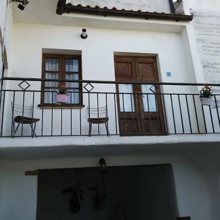 Bed & Breakfast Barbaricino Iun F1442 *